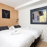 La Cordee 504 - Year * Chamonix